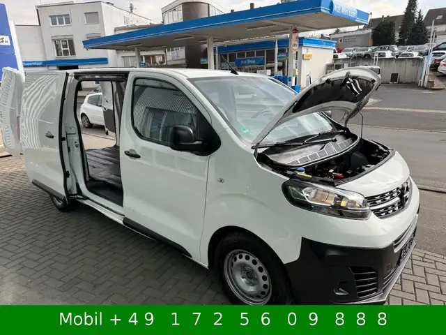 Opel Vivaro view 8