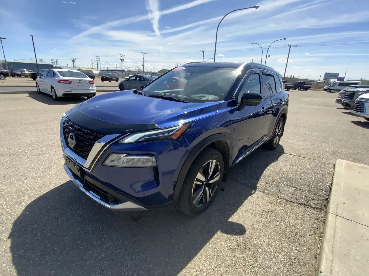 Nissan Rogue снимка Nissan Rogue