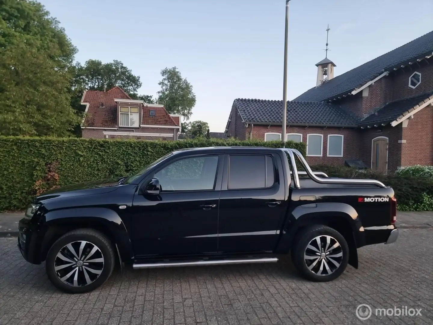 Volkswagen Amarok 3.0 TDI 4Motion Plus Cab Highline. Keurig! Zwart - 1