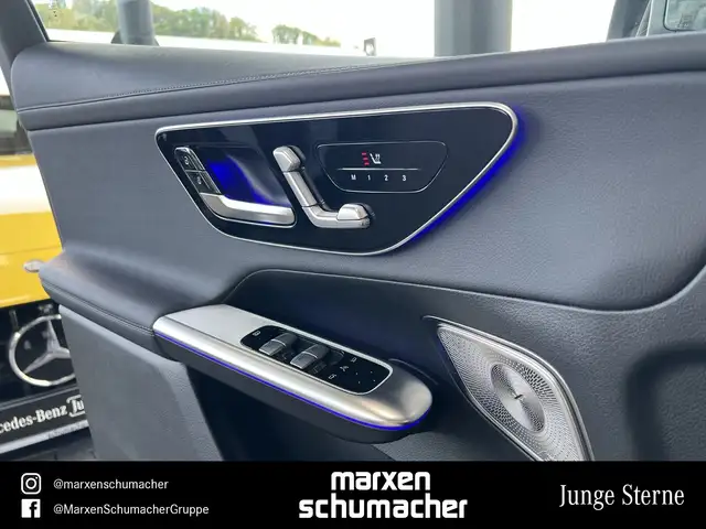 Mercedes-Benz GLC view 10