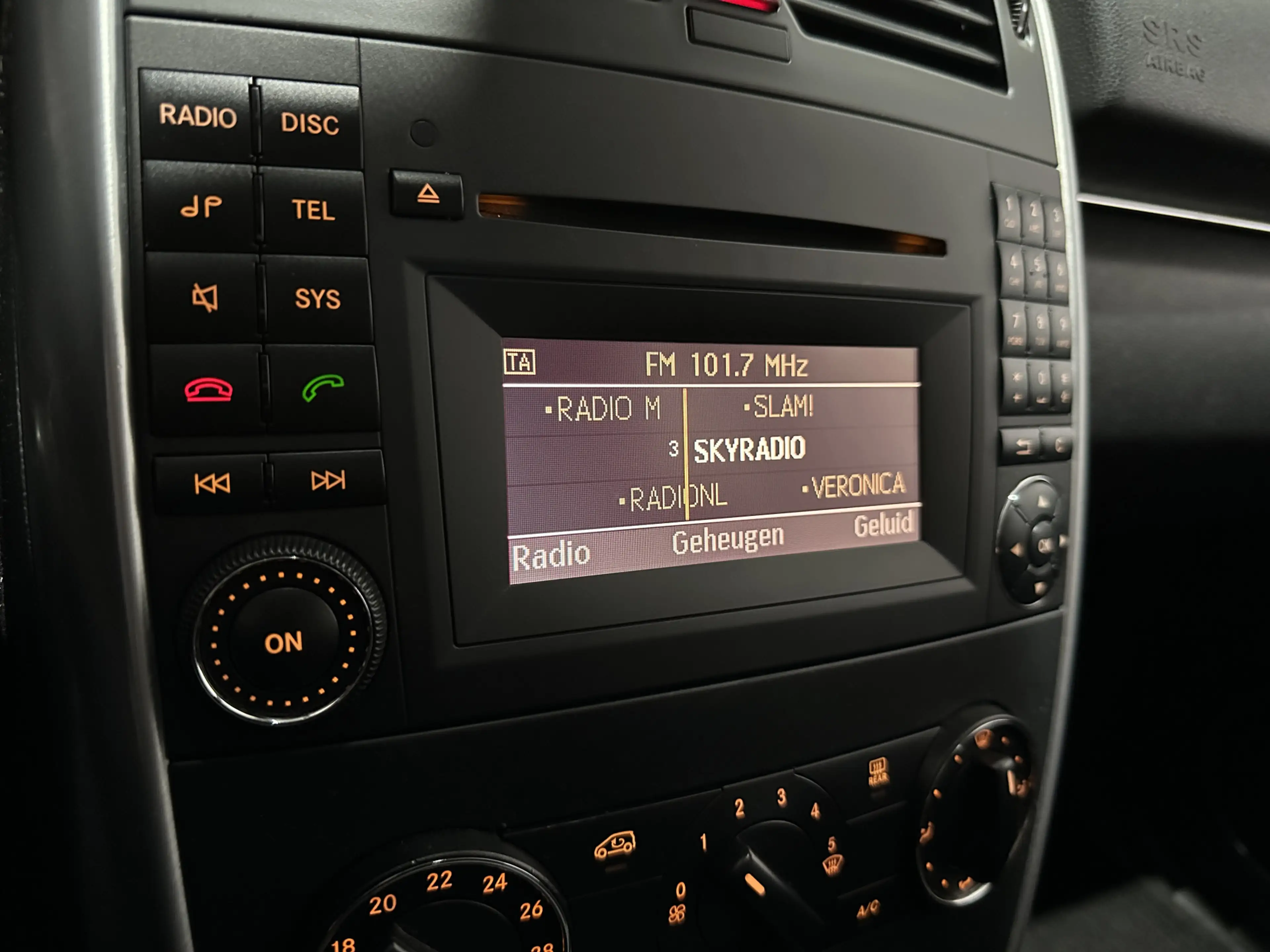 Mercedes-Benz B 160 Automaat - Airco / Bluetooth — photo 14