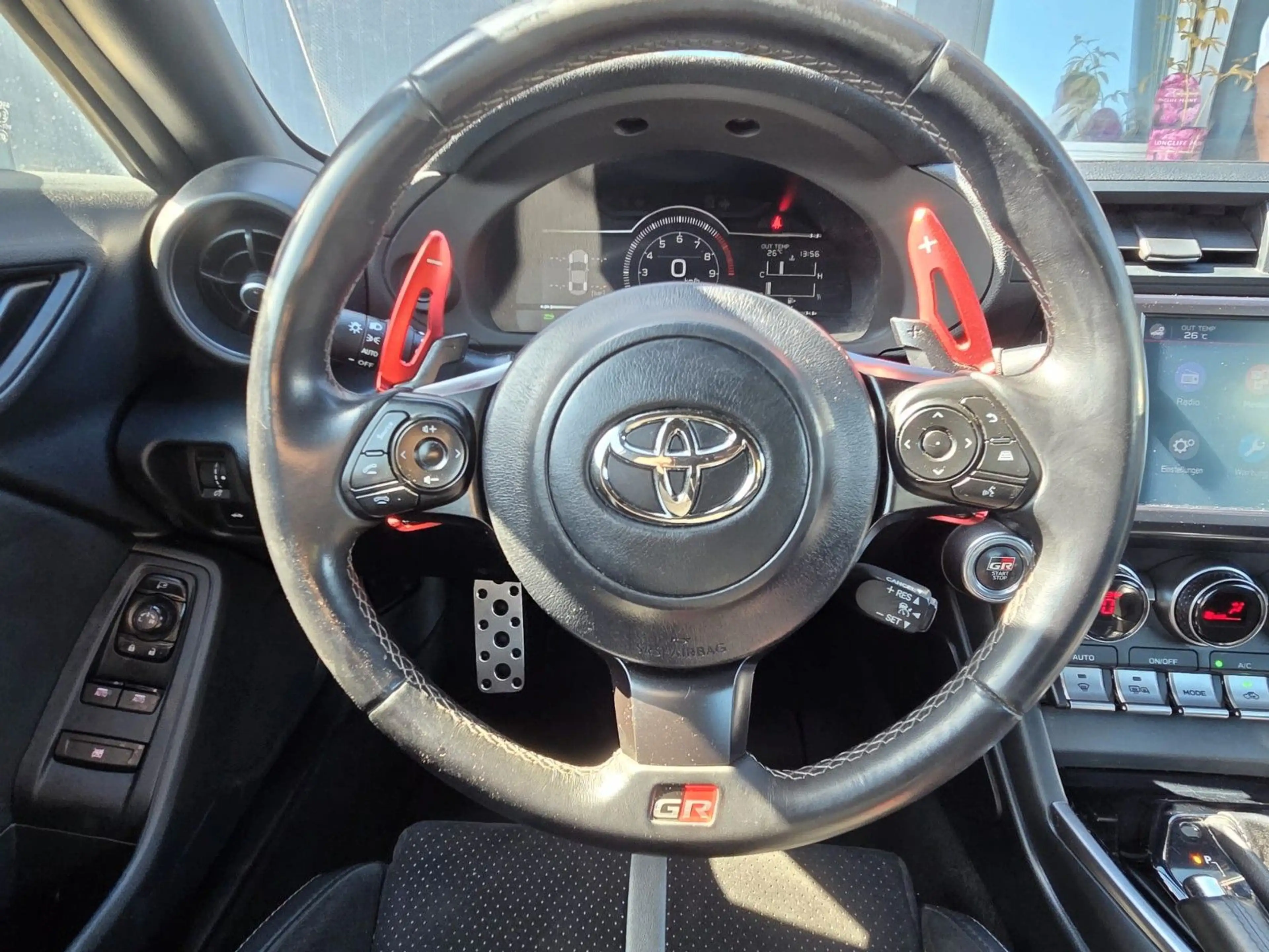 Toyota GR86 Basis 2.3 /TEMPOMAT/KLIMAATM/AUTOMATIK — photo 9
