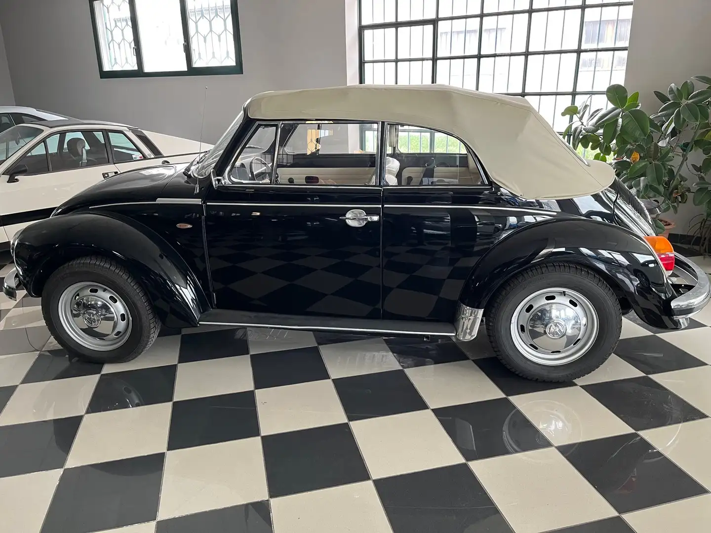 Volkswagen Maggiolino MAGGIOLONE CABRIOLET - A.S.I. - crna - 1