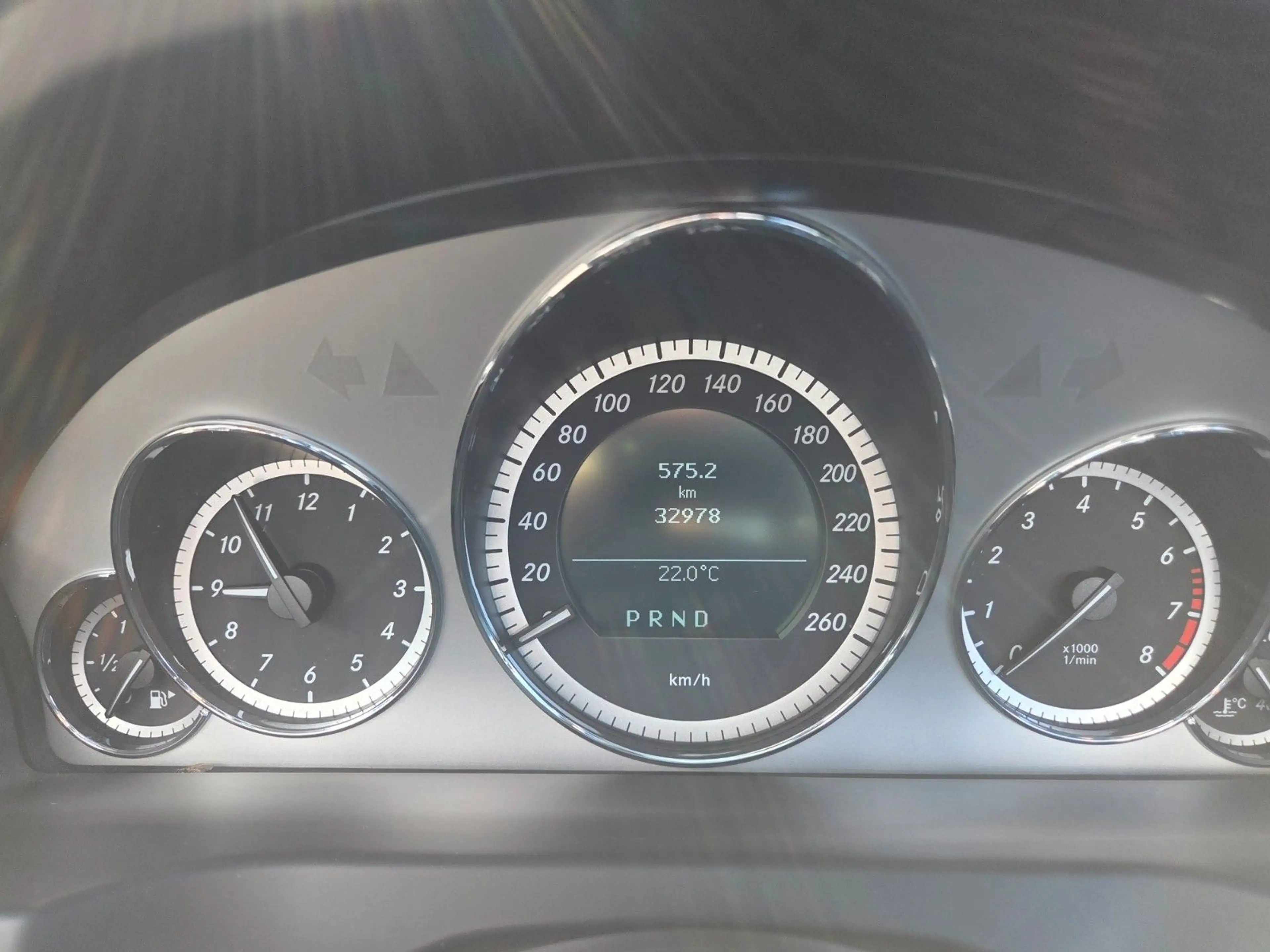 Mercedes-Benz E 250 Cabrio CGI, H&K, NAVI, 33 tsd. KM — photo 16