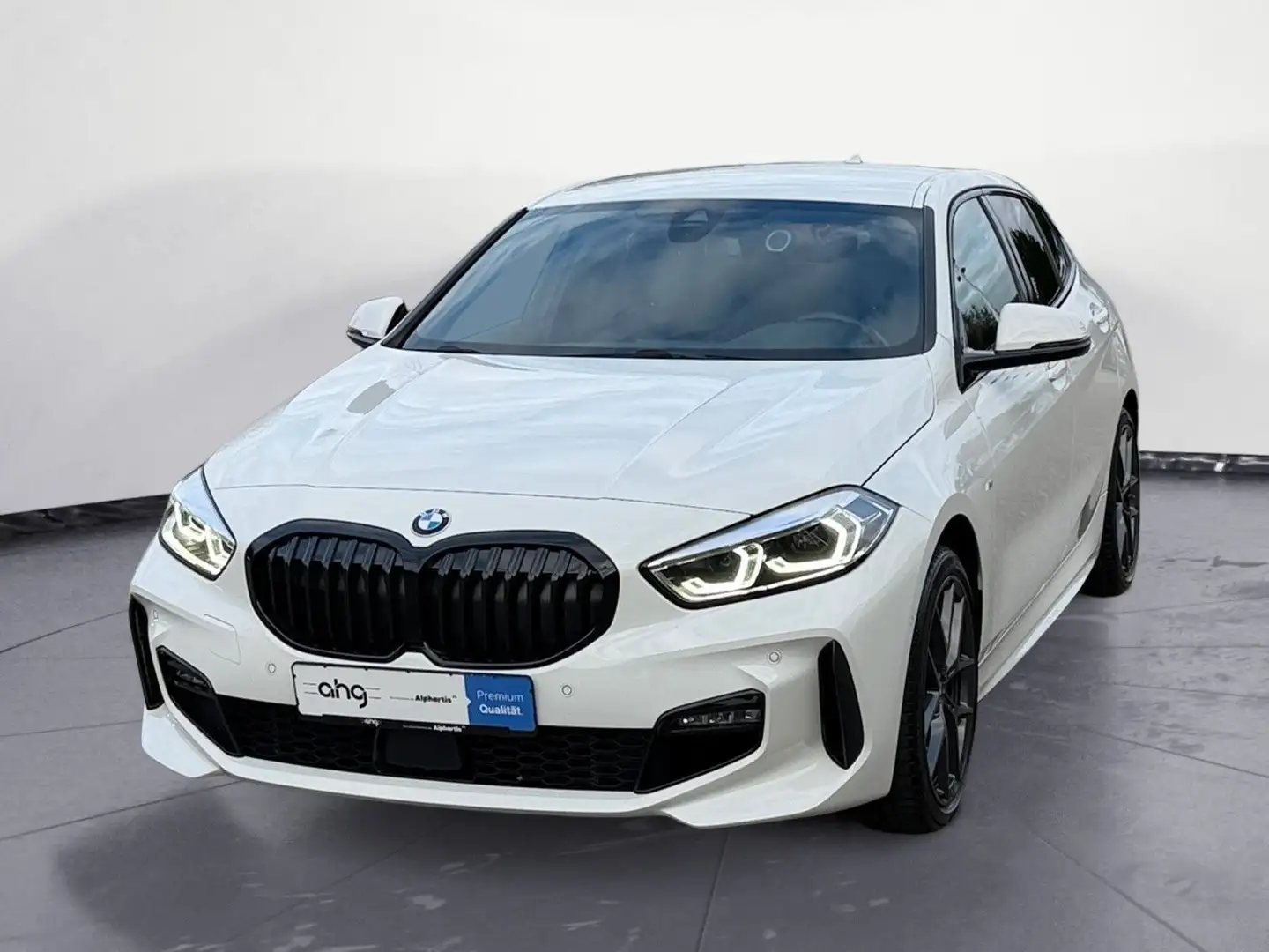 BMW 120 i M Sport Navi Klima PDC Kamera HiFi Sportsit Weiß - 2