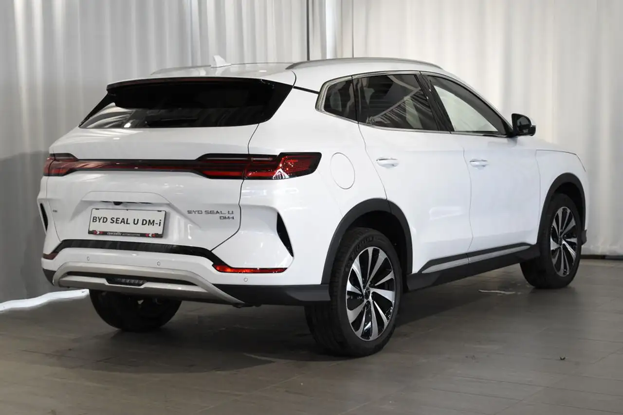 BYD SEAL U
