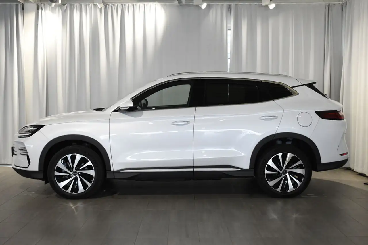 BYD SEAL U