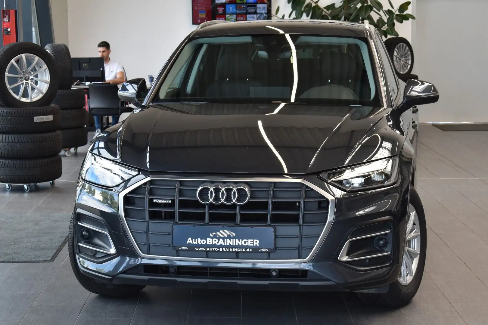 Audi Q5 40TDI quattro S-tronic LED~AIR~AHK~VirtualCo Grau - 1