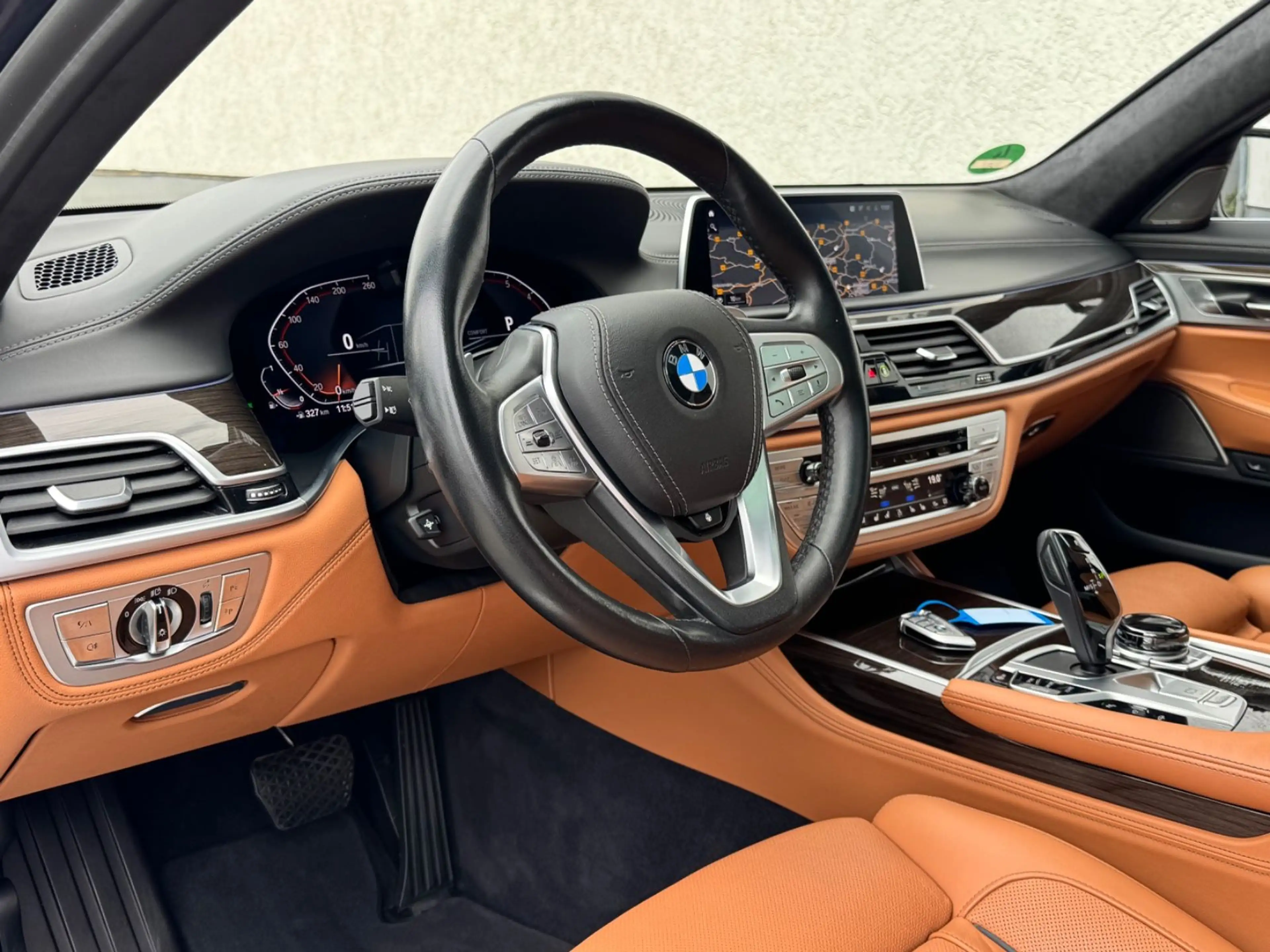 BMW 750 i xDL HUD Laser MassagStz 360° Soft — photo 8