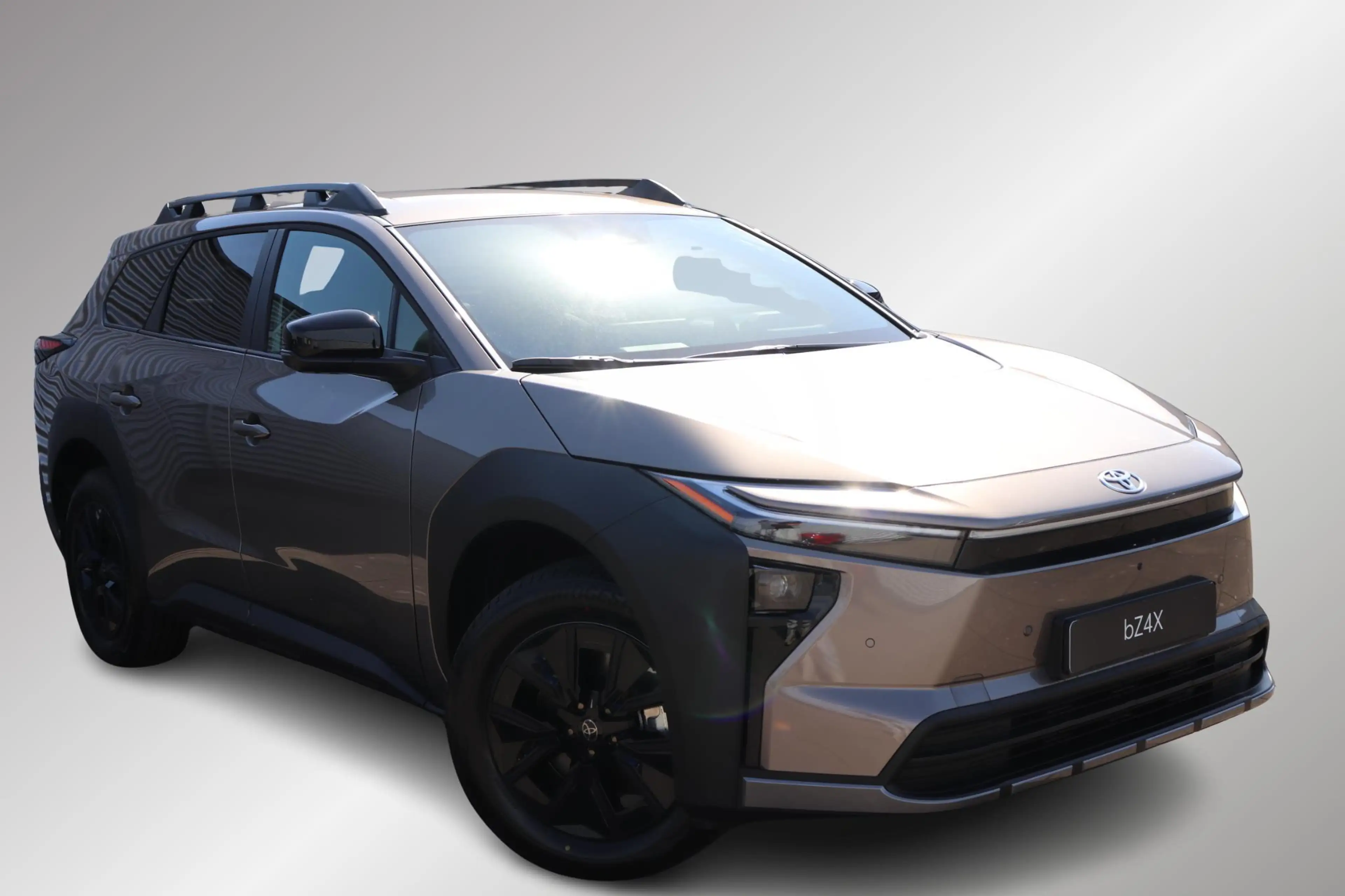 Toyota bZ4X Touring Dynamic Limited 2WD 75 kWh, € 3.000  inrui — photo 3