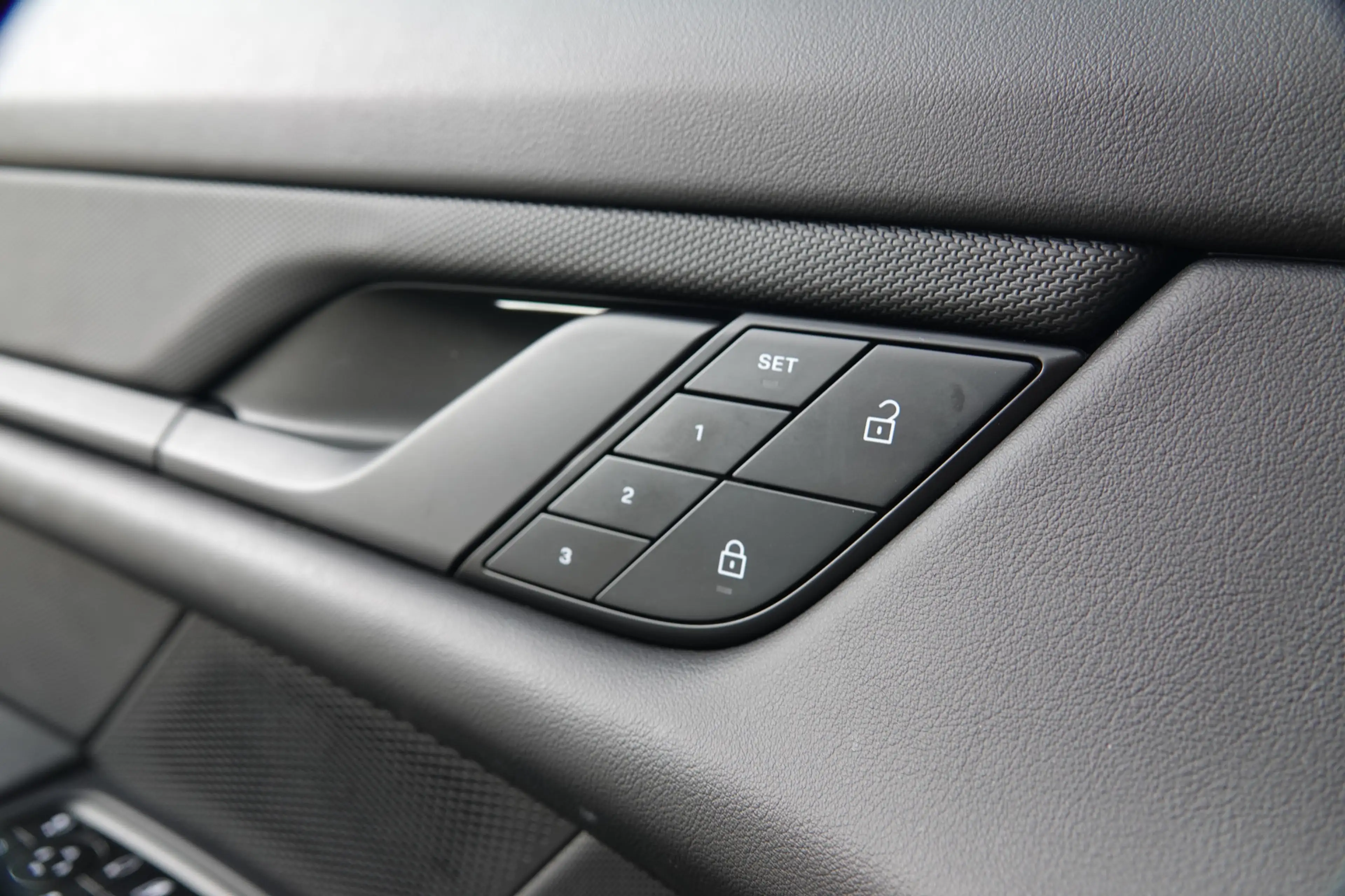 Porsche Taycan Sport Turismo | Panodak | Luchtvering | Bose | Spo — photo 15
