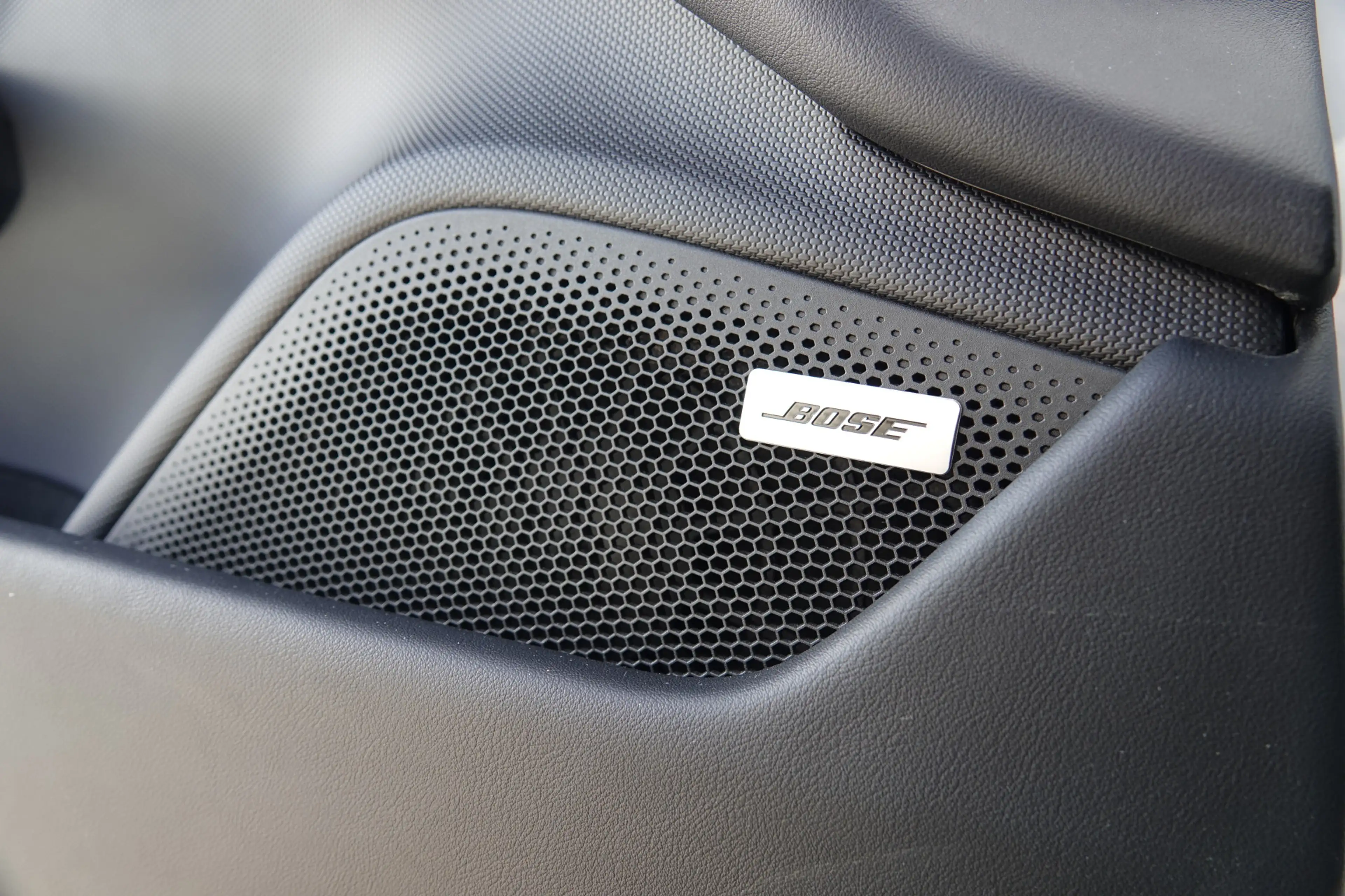 Porsche Taycan Sport Turismo | Panodak | Luchtvering | Bose | Spo — photo 22