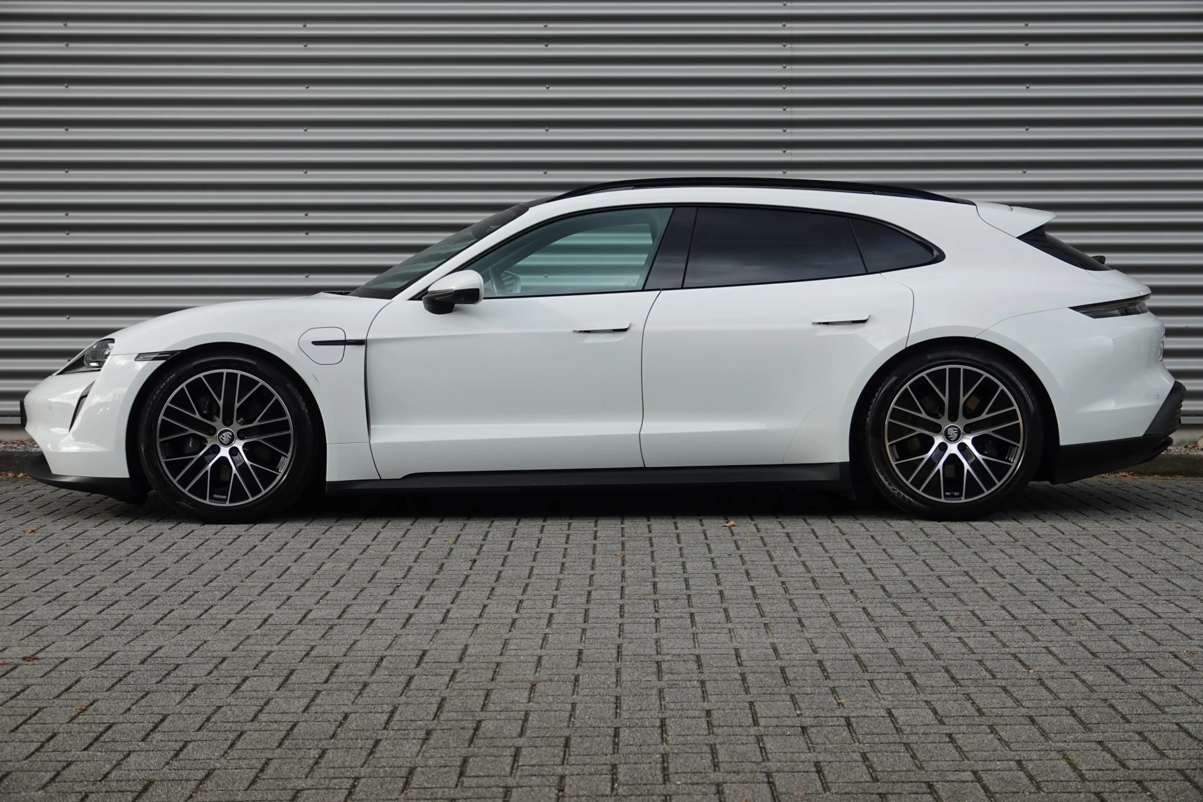 Porsche Taycan Sport Turismo | Panodak | Luchtvering | Bose | Spo — photo 7