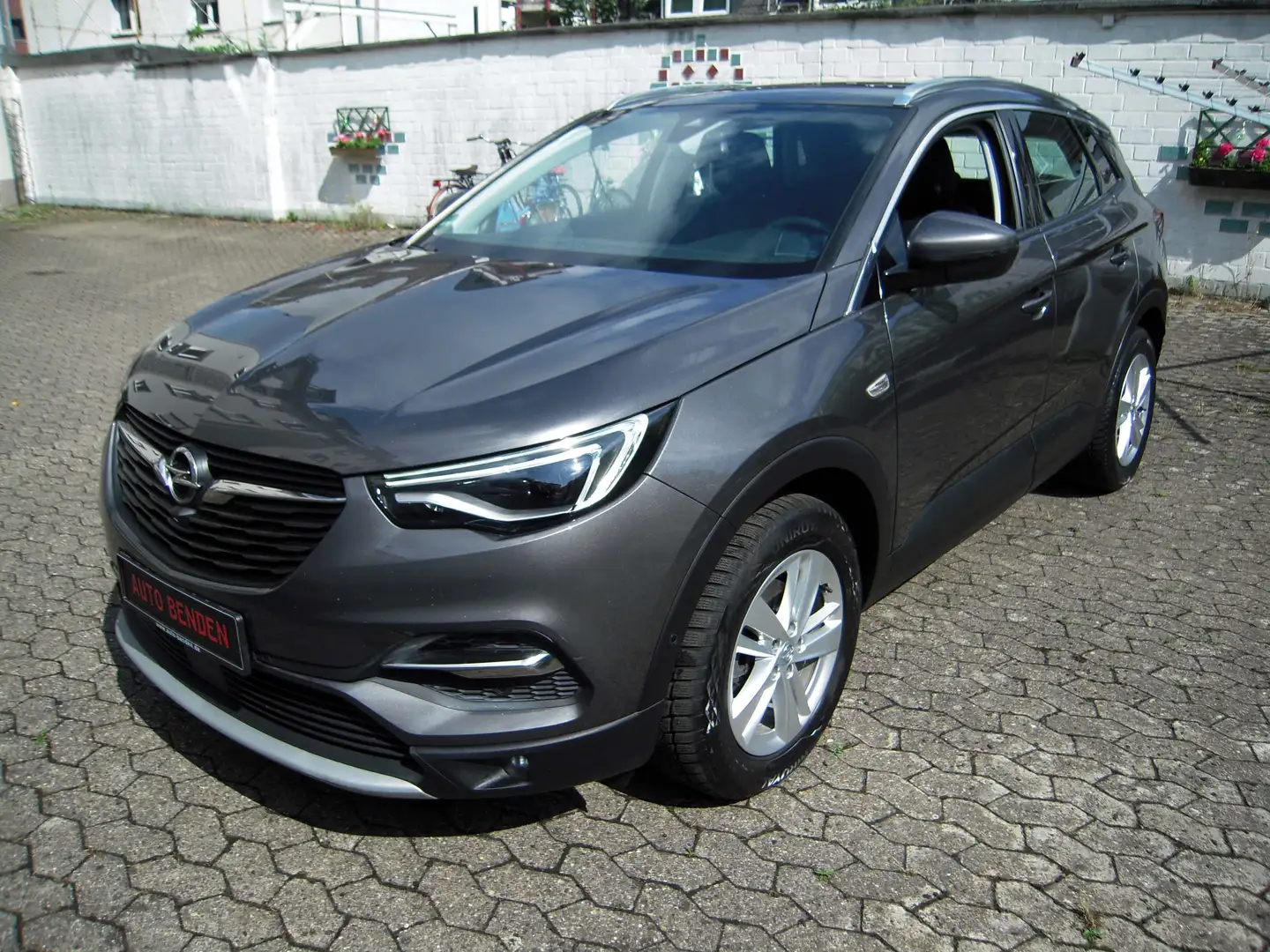 Opel Grandland X Business Elegance Inzahlungnahme möglich!! Grau - 1