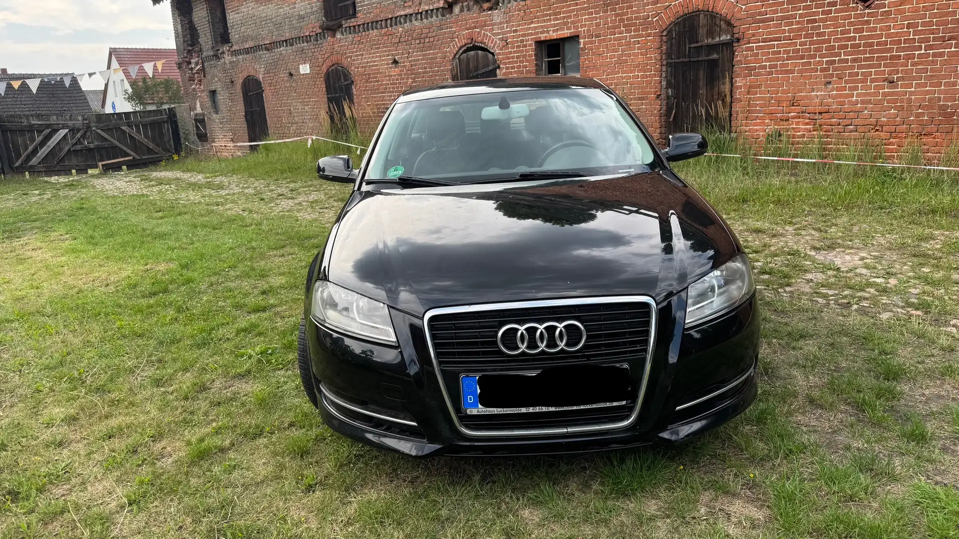 Audi A3 1.4 TFSI Ambiente Schwarz - 1