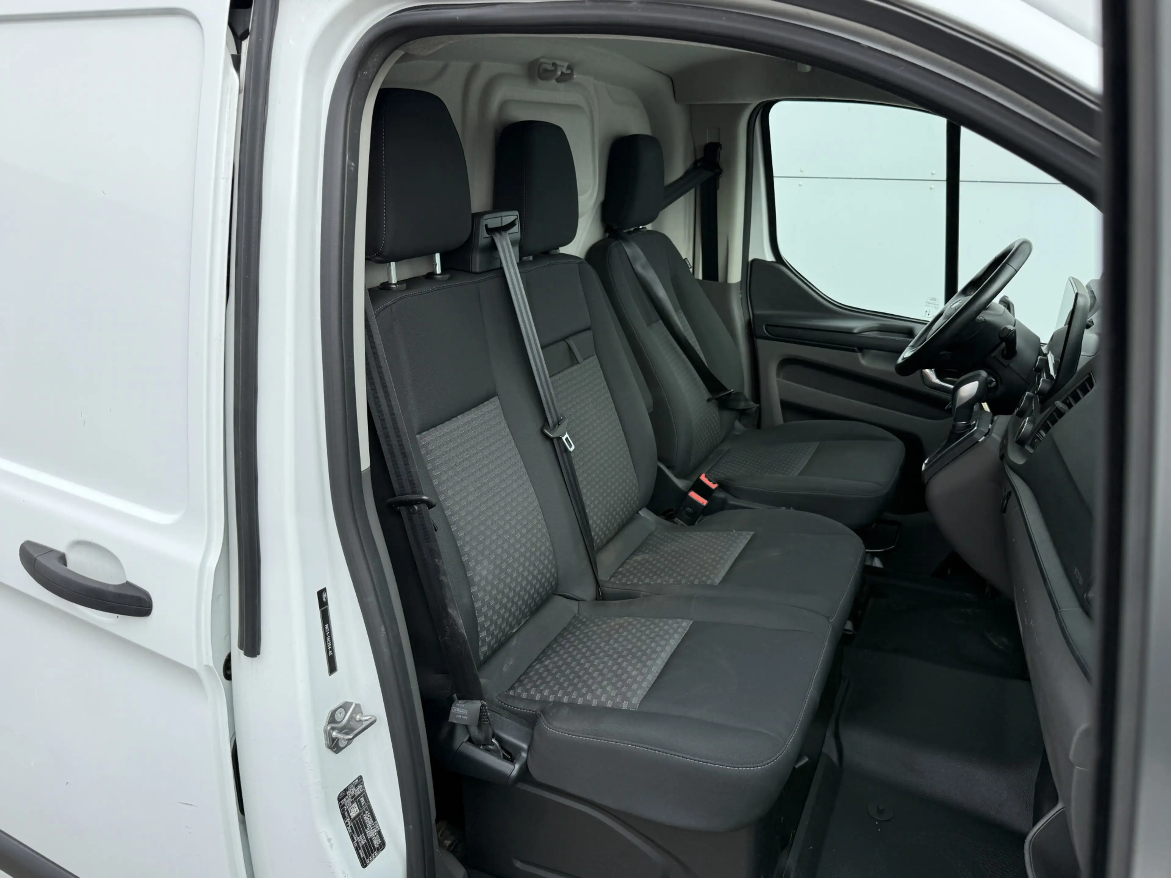 Ford Transit Custom 340 1.0 PHEV 120PK L1 *ELEKTRO MOTOR KAPOT* PHEV I — photo 8