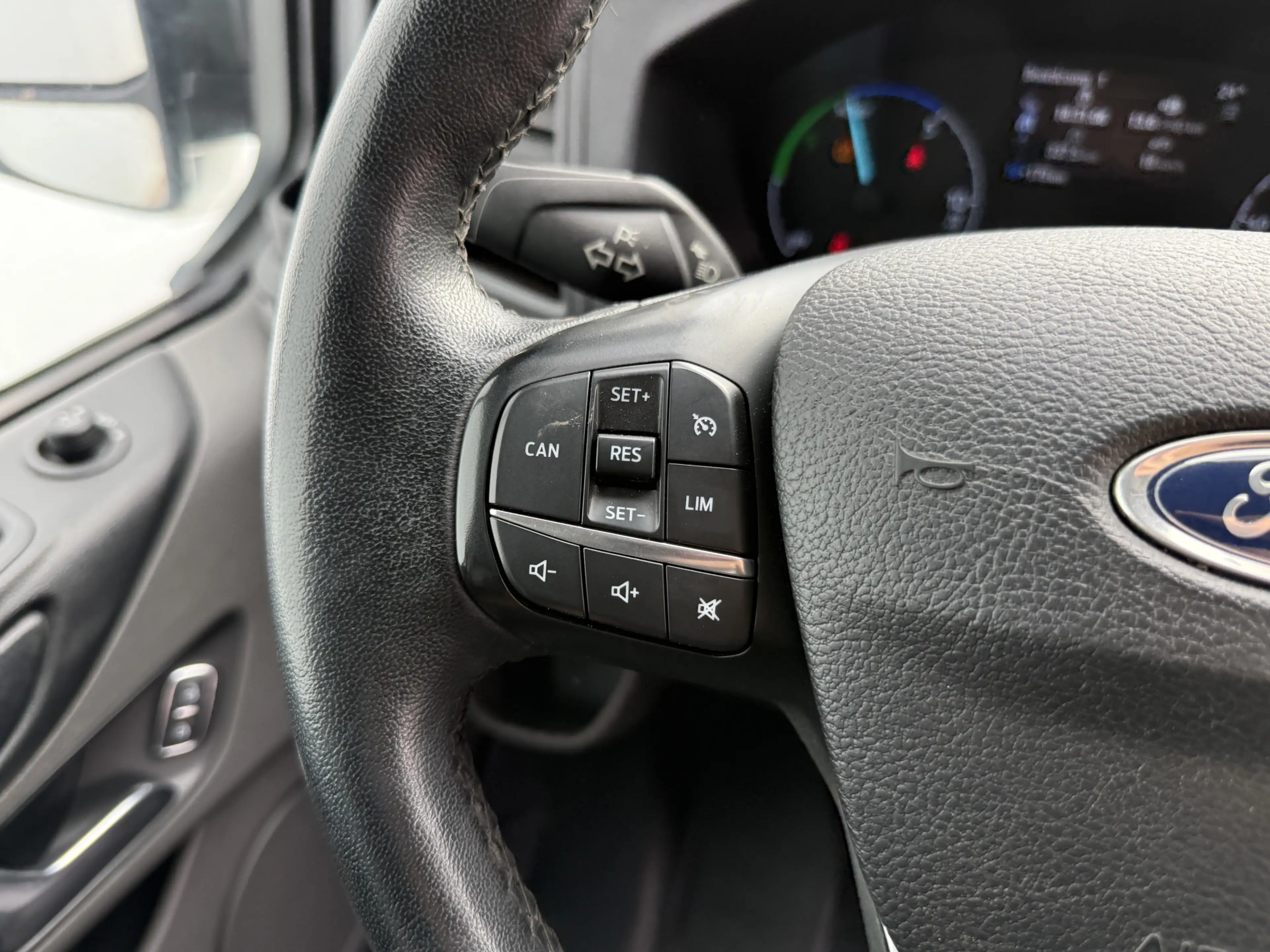 Ford Transit Custom 340 1.0 PHEV 120PK L1 *ELEKTRO MOTOR KAPOT* PHEV I — photo 17