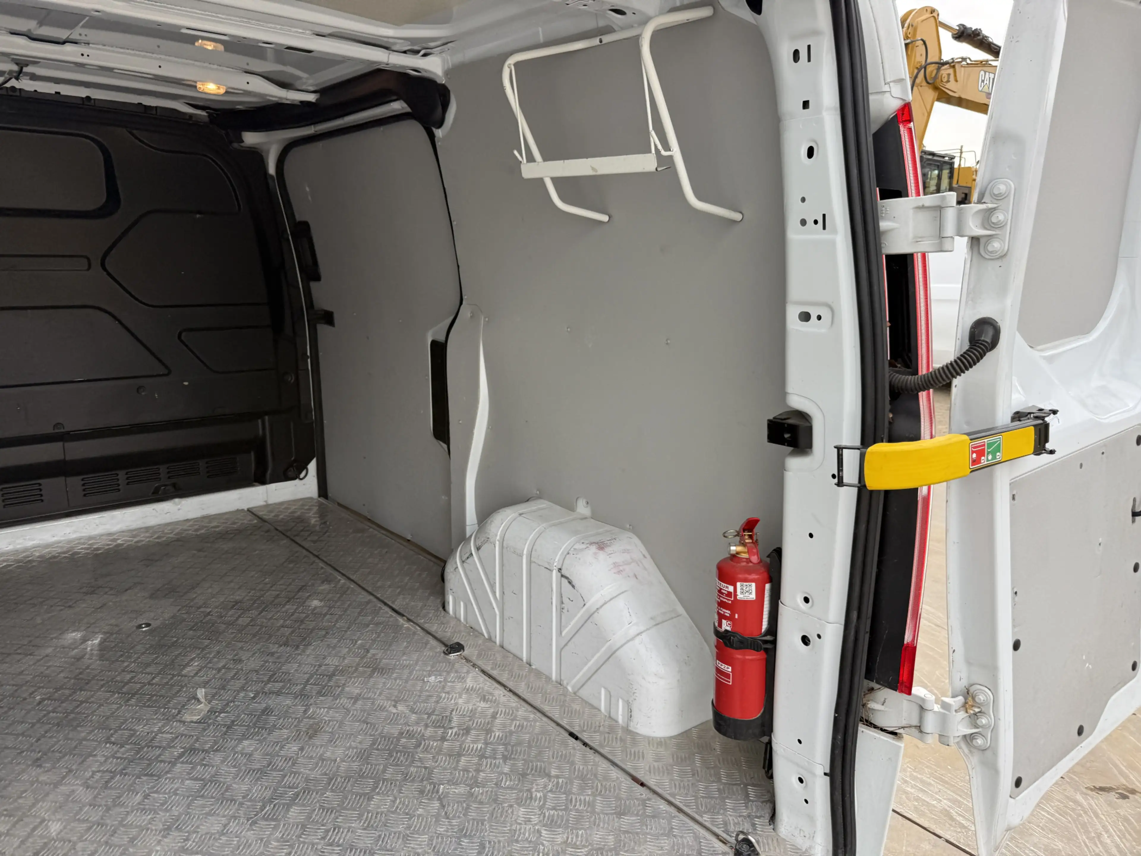 Ford Transit Custom 340 1.0 PHEV 120PK L1 *ELEKTRO MOTOR KAPOT* PHEV I — photo 29