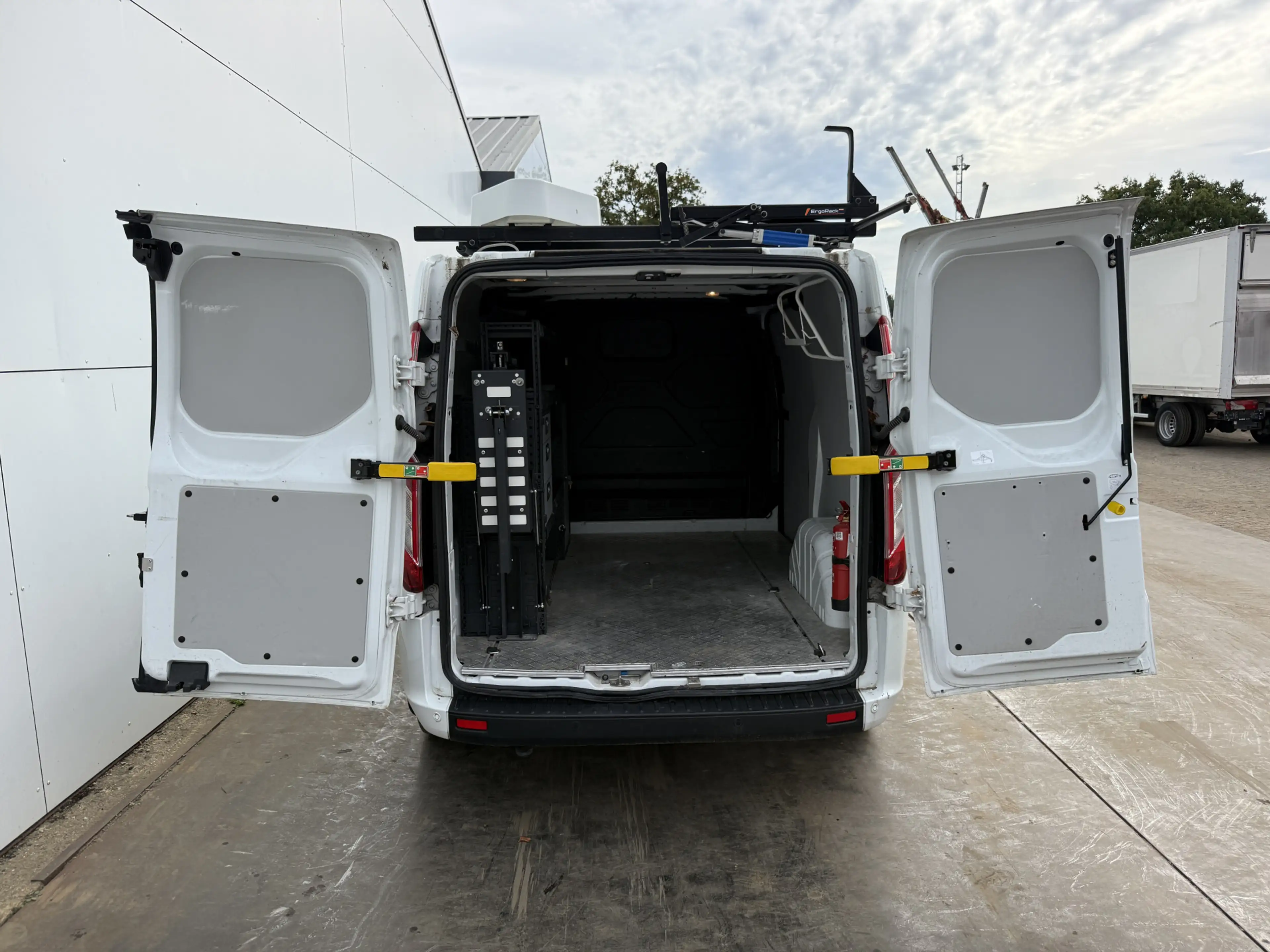 Ford Transit Custom 340 1.0 PHEV 120PK L1 *ELEKTRO MOTOR KAPOT* PHEV I — photo 25