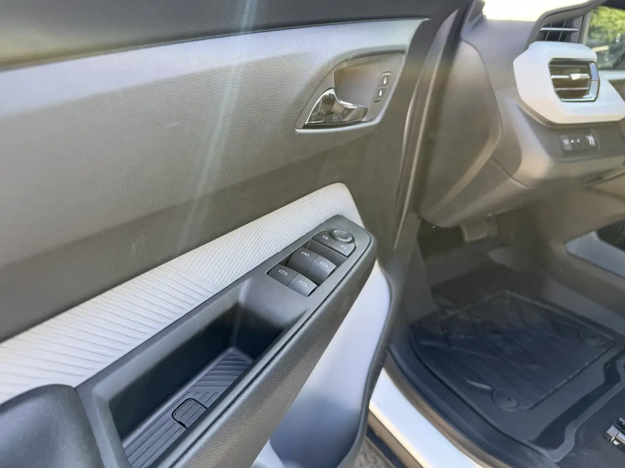 Chevrolet Bolt снимка Chevrolet Bolt