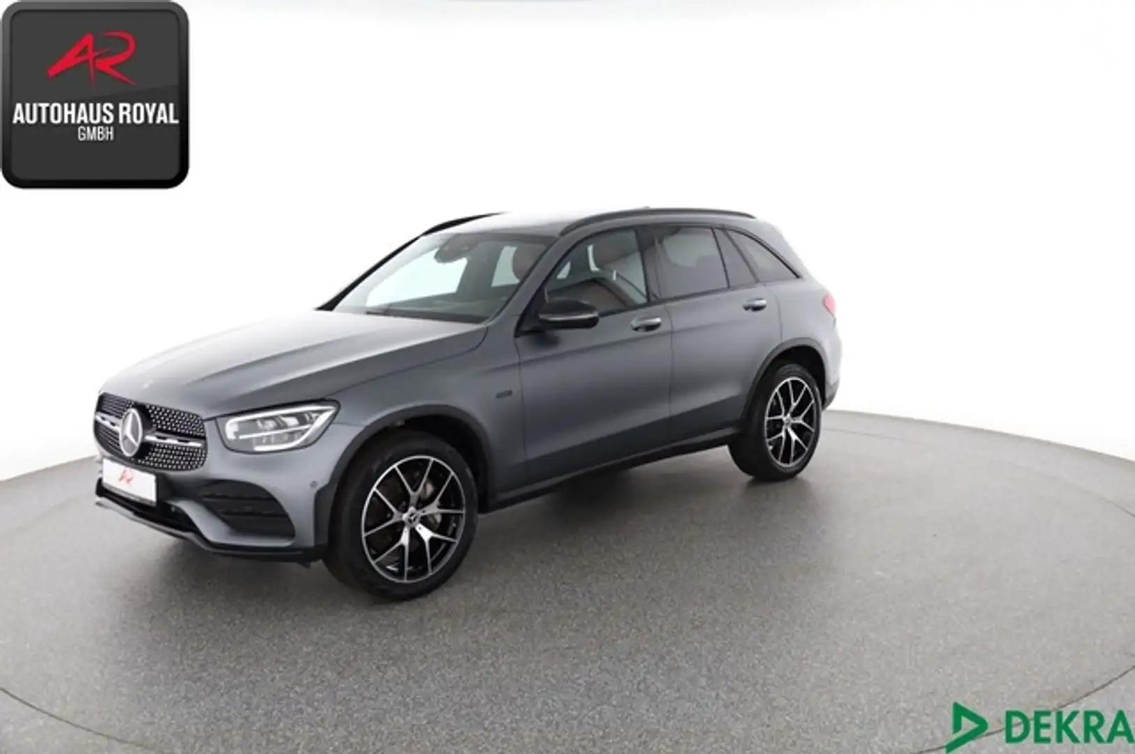 Mercedes-Benz GLC 300 de 4M AMG NIGHT MAGNO BURMESTER,MEMORY Grau - 1