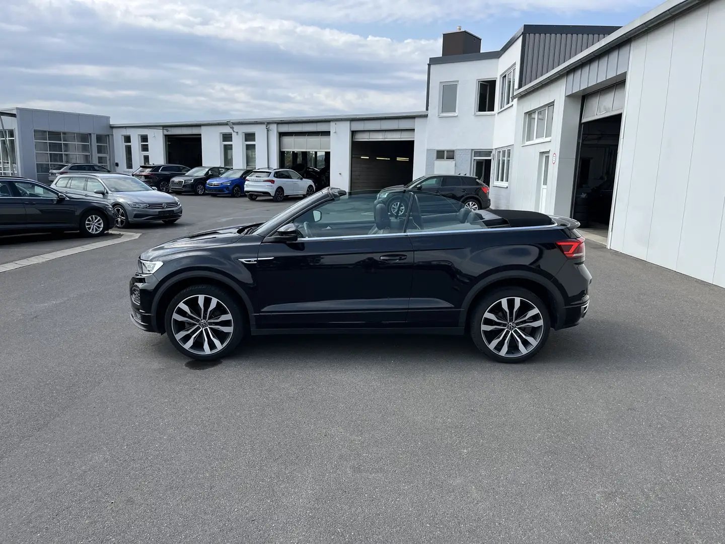 Volkswagen T-Roc Cabrio 1.5 TSI DSG R-Line 169€ m.20% Anz. 19 Zol Schwarz - 2