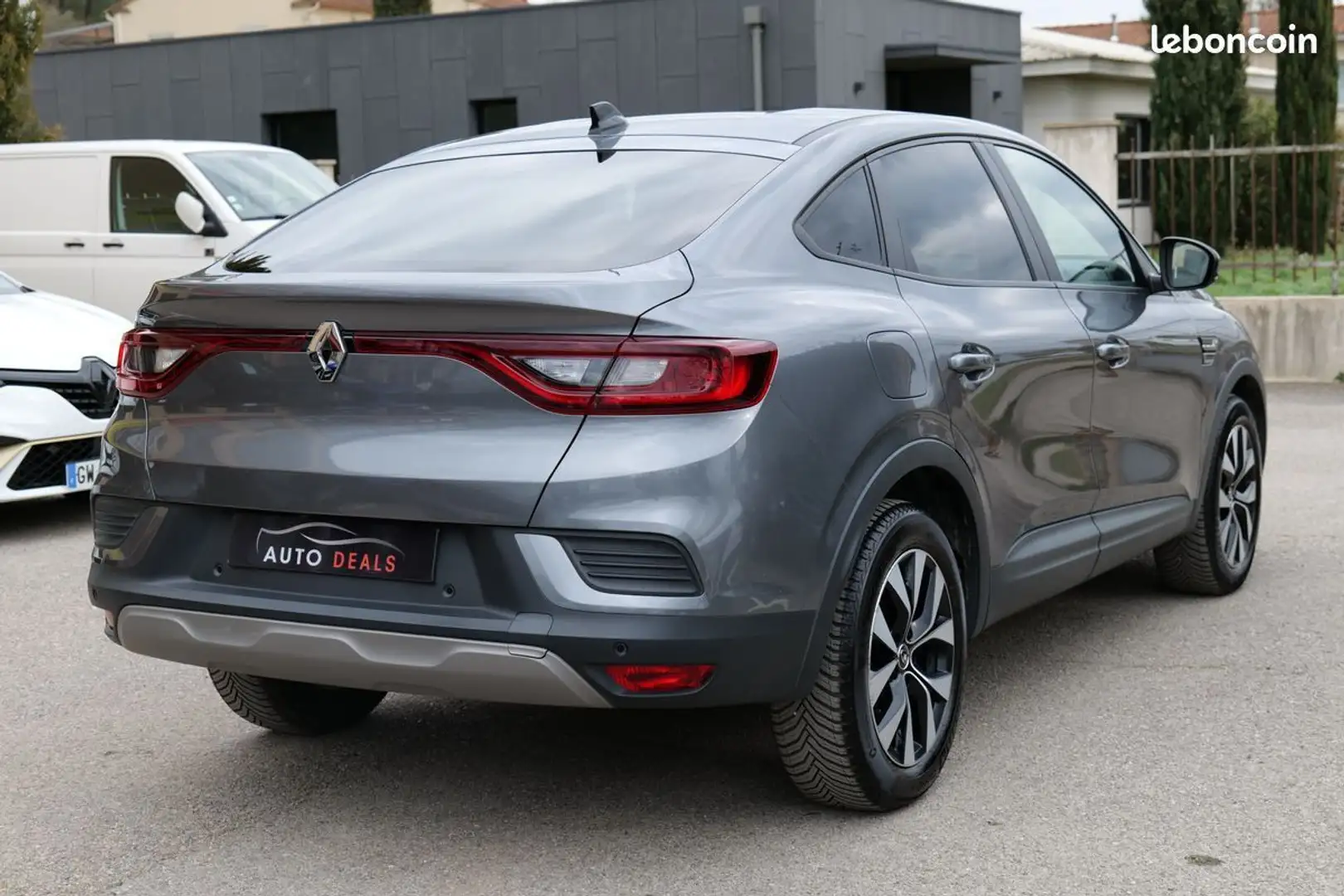 Renault Arkana 1.6 e-tech 145 ch business Gris - 2