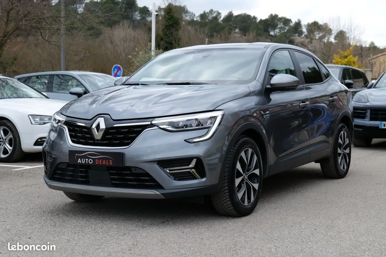 Renault Arkana 1.6 e-tech 145 ch business Gris - 1