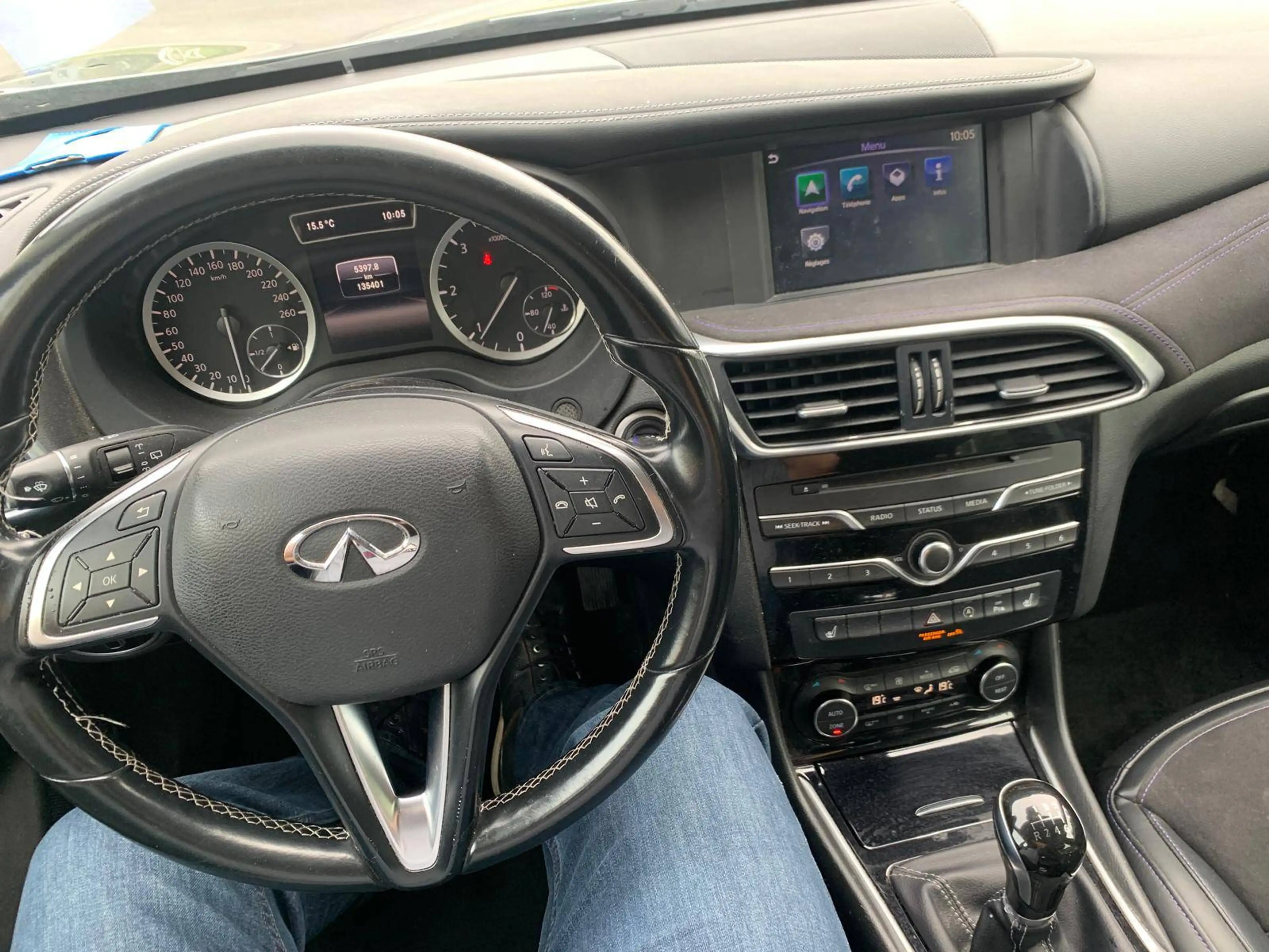 Infiniti Q30 Q30 1.5d Premium Tech Café Teak — photo 11