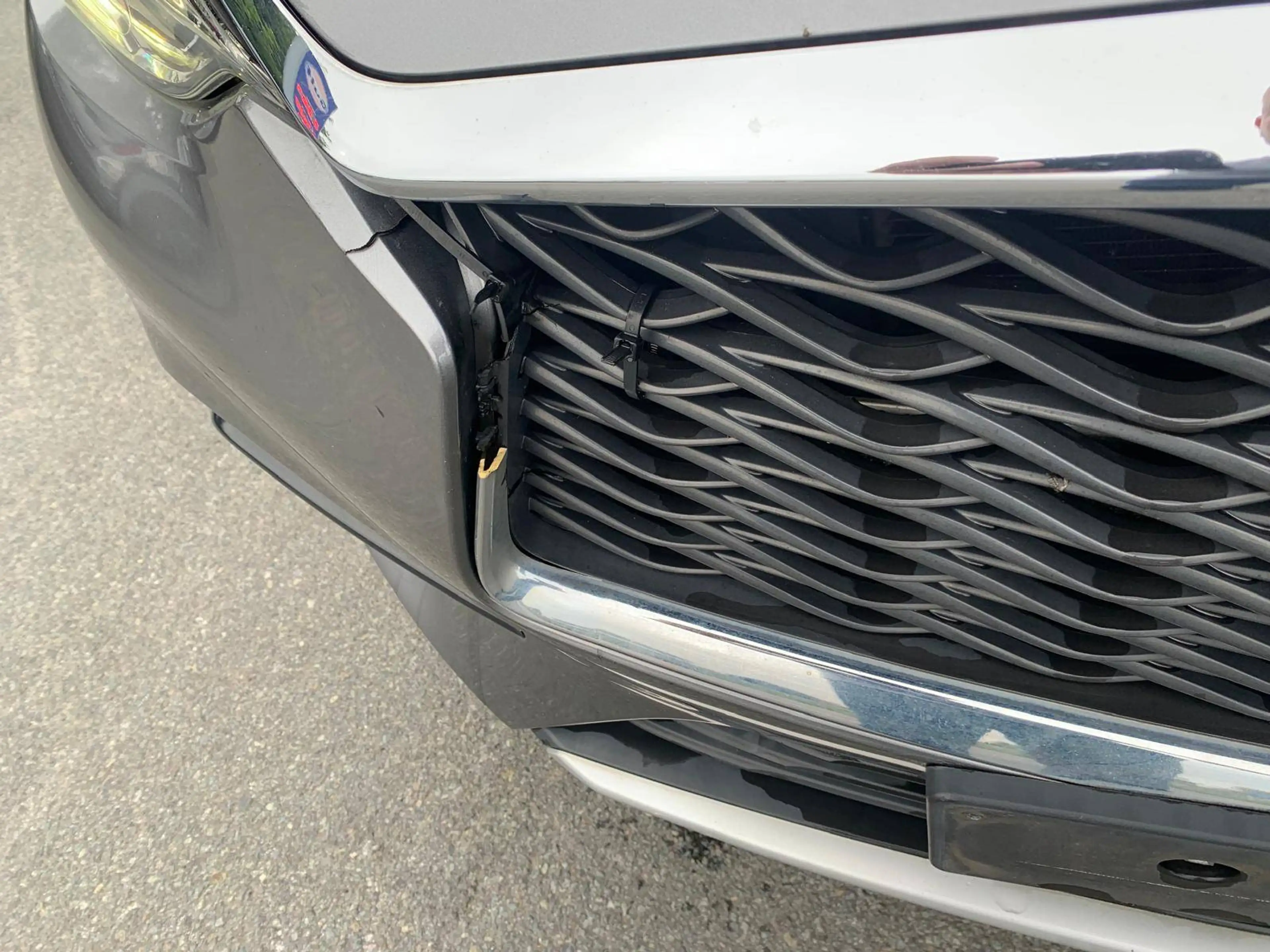 Infiniti Q30 Q30 1.5d Premium Tech Café Teak — photo 15