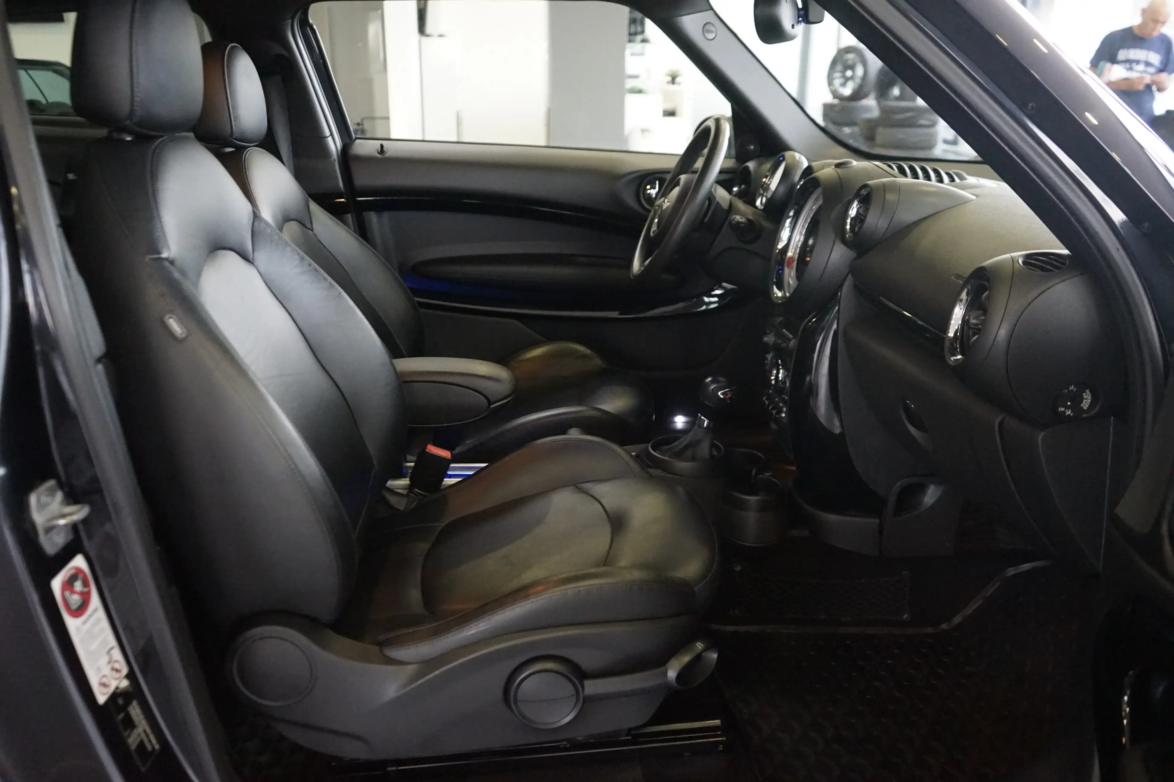 MINI Cooper SD PANO+NAVI+PDC+SITZHEIZUNG — photo 11