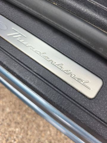 Ford Thunderbird 50 -ème anniversaire