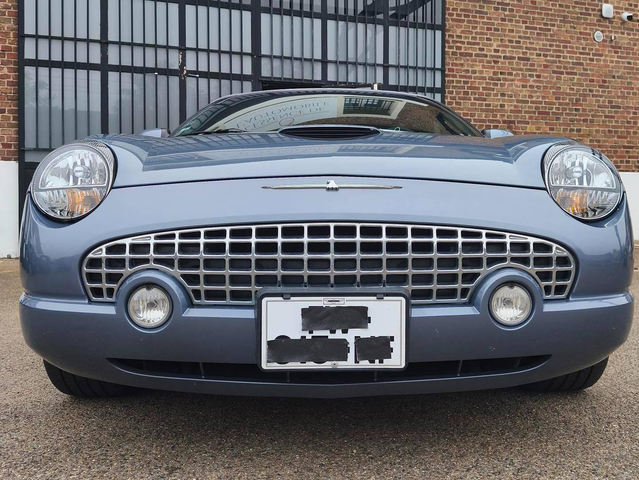 Ford Thunderbird 50 -ème anniversaire