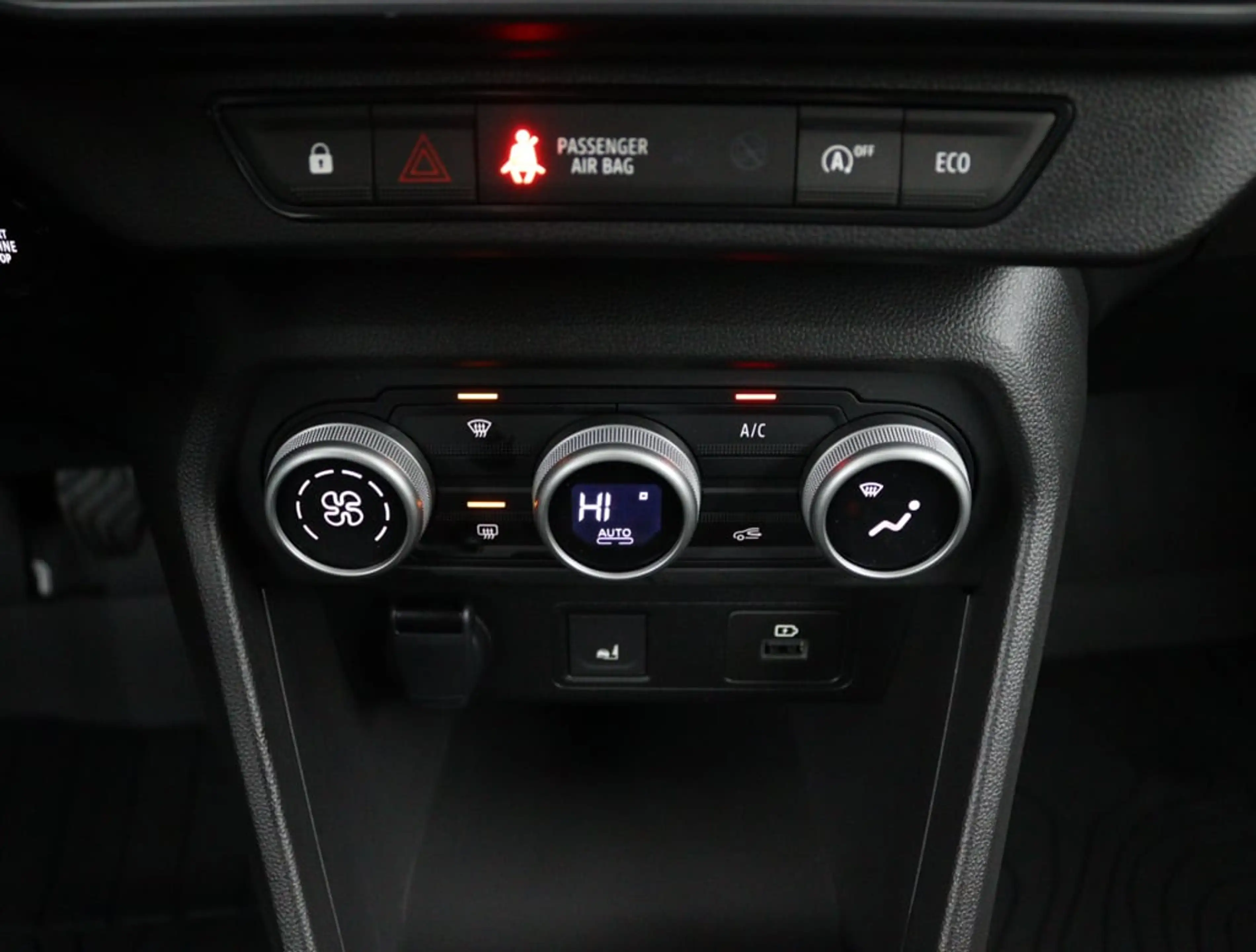 Dacia Jogger Extreme | Achteruitrijcamera | Bekleding ‘Extreme’ — photo 6