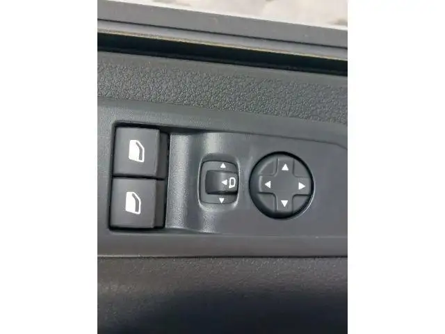 Opel Vivaro view 14