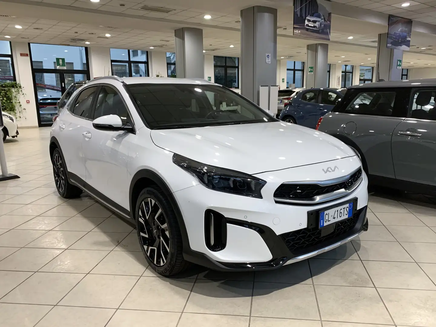 Kia XCeed XCeed 1.6 gdi phev Style 141cv dct Bianco - 2
