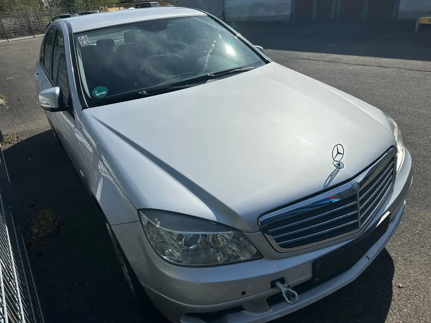 Mercedes-Benz C 200 C 200 CGI BlueEfficiency,,Motor startet nicht Silver - 1