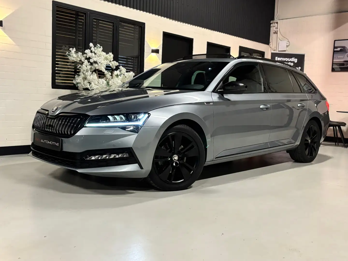 Skoda Superb Combi 1.4 TSI iV 218 PK | Sportline | Pano | Chrys Grijs - 1