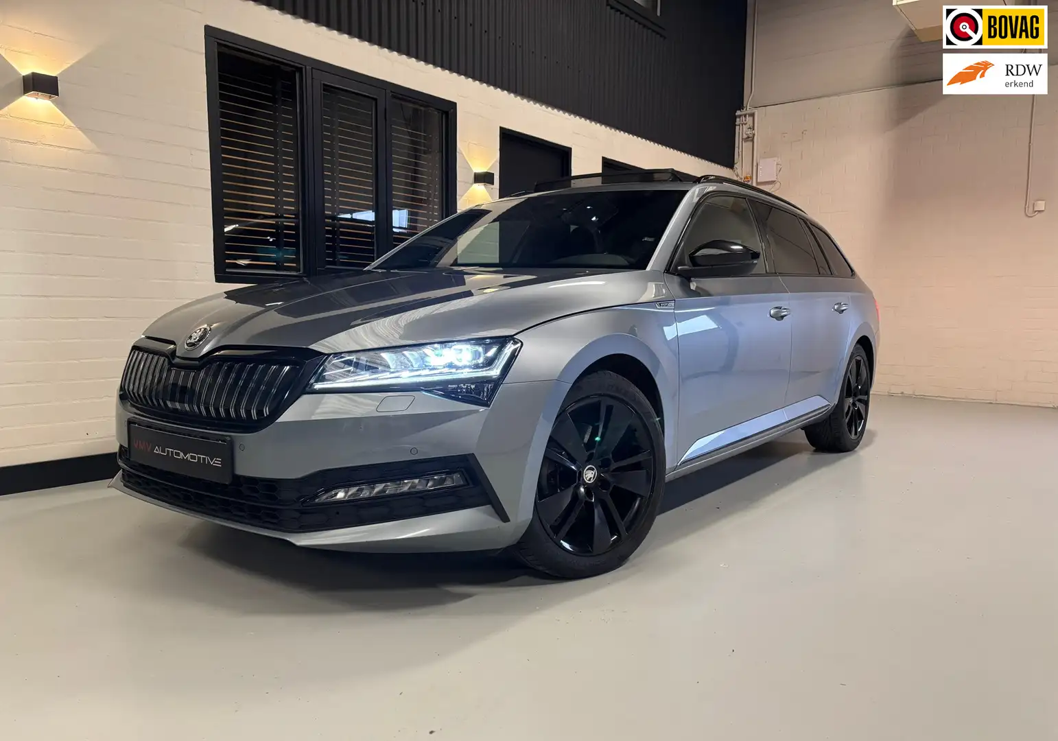 Skoda Superb Combi 1.4 TSI iV 218 PK | Sportline | Pano | Chrys Grijs - 1