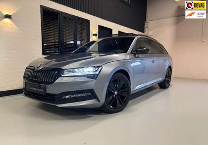 Skoda Superb Combi 1.4 TSI iV 218 PK | Sportline | Pano | Chrys