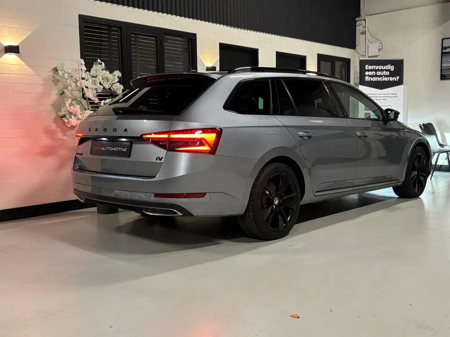Skoda Superb Combi 1.4 TSI iV 218 PK | Sportline | Pano | Chrys Grijs - 2