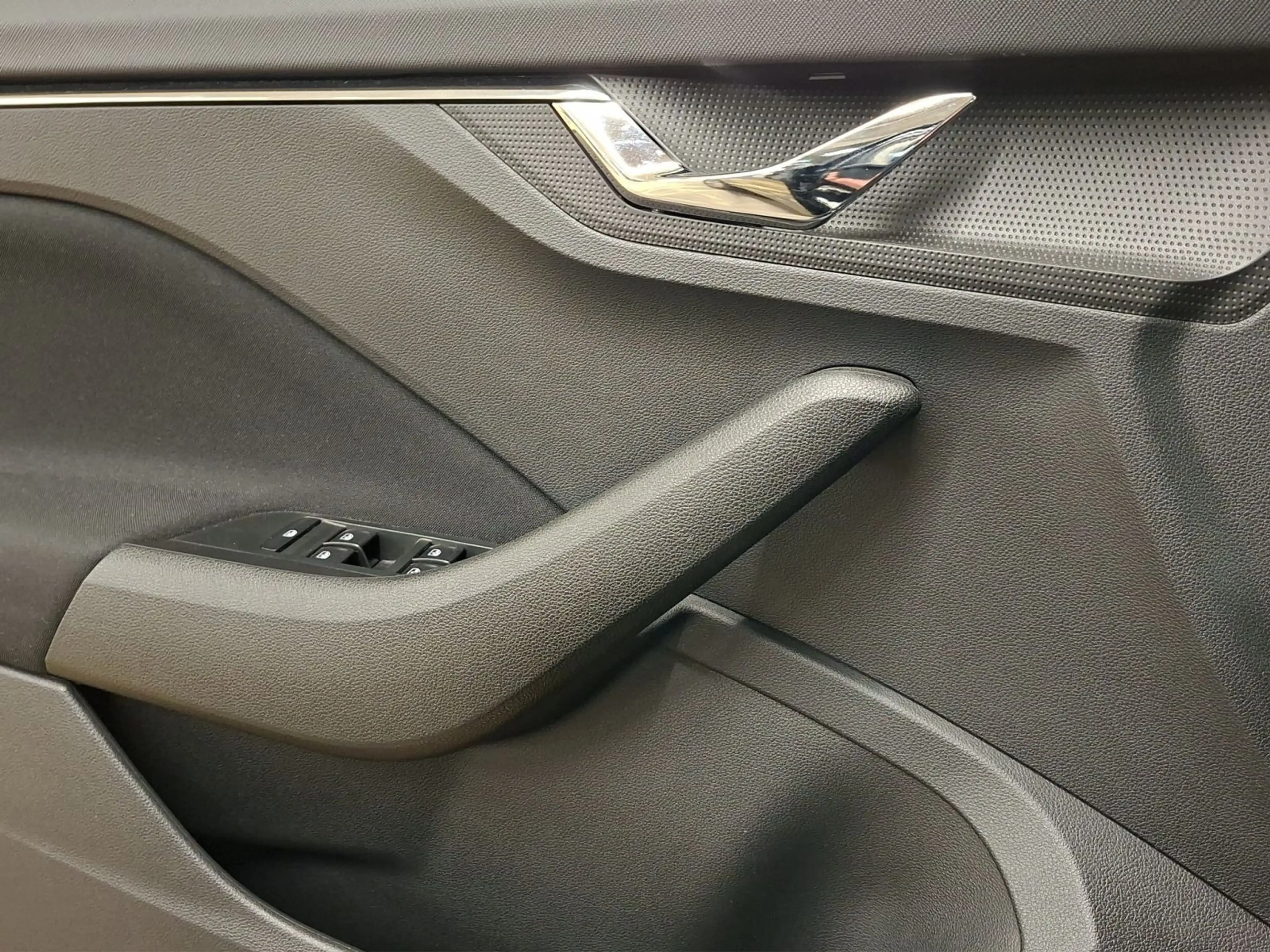 Skoda Kamiq Ambition — photo 12