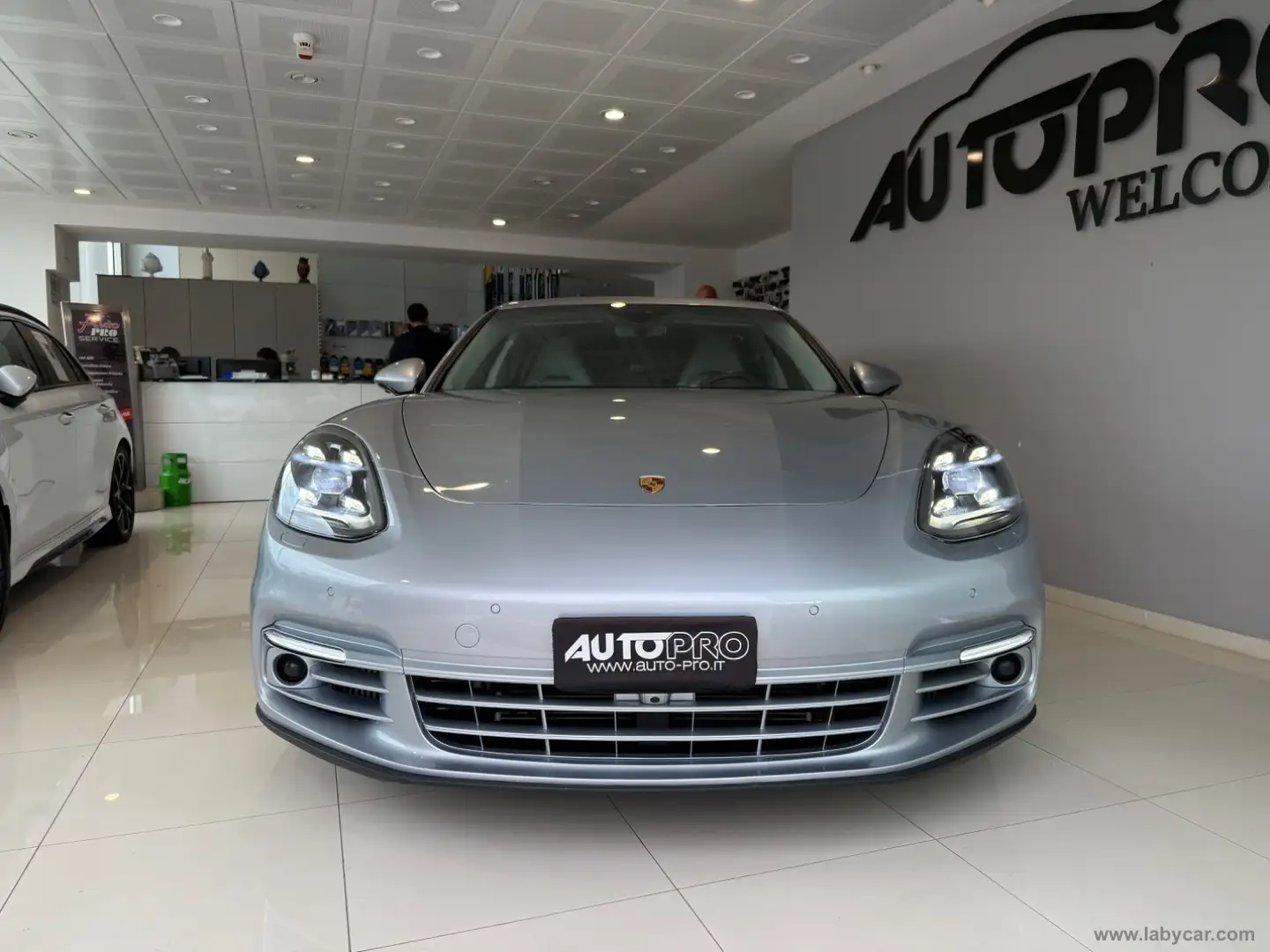 Porsche Panamera 4 Sport Turismo Grigio - 1