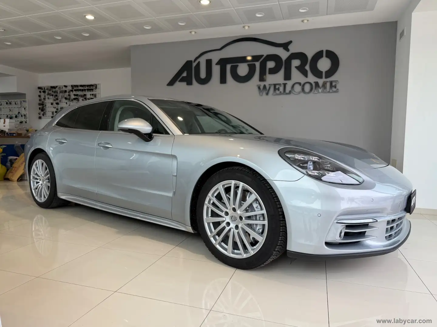 Porsche Panamera 4 Sport Turismo Grigio - 2