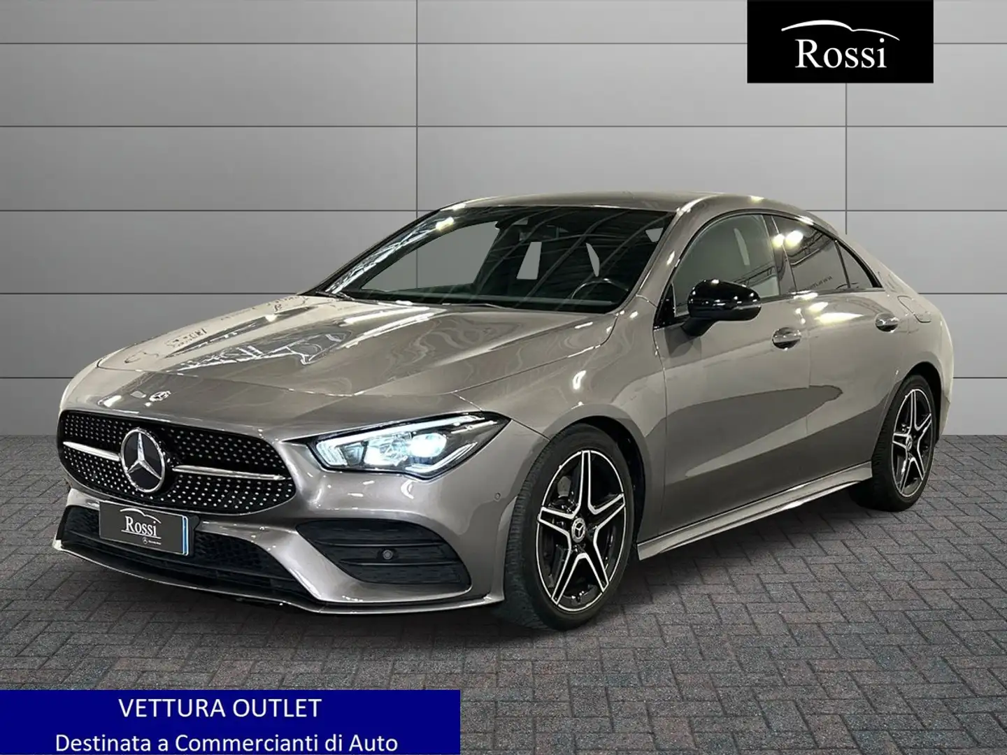 Mercedes-Benz CLA 200 CLA Coupe 200 d Premium auto Grau - 1