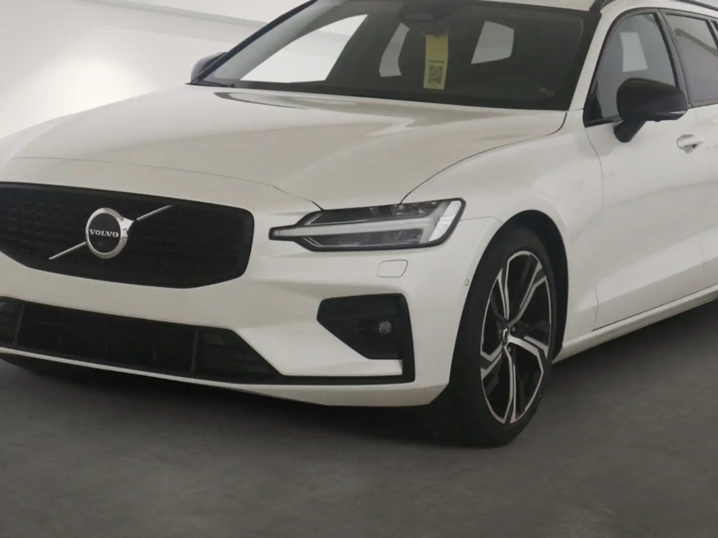 Volvo V60 B4 Plus Dark EU6d Panoramadach el.Anhängerkupplung Blanc - 2
