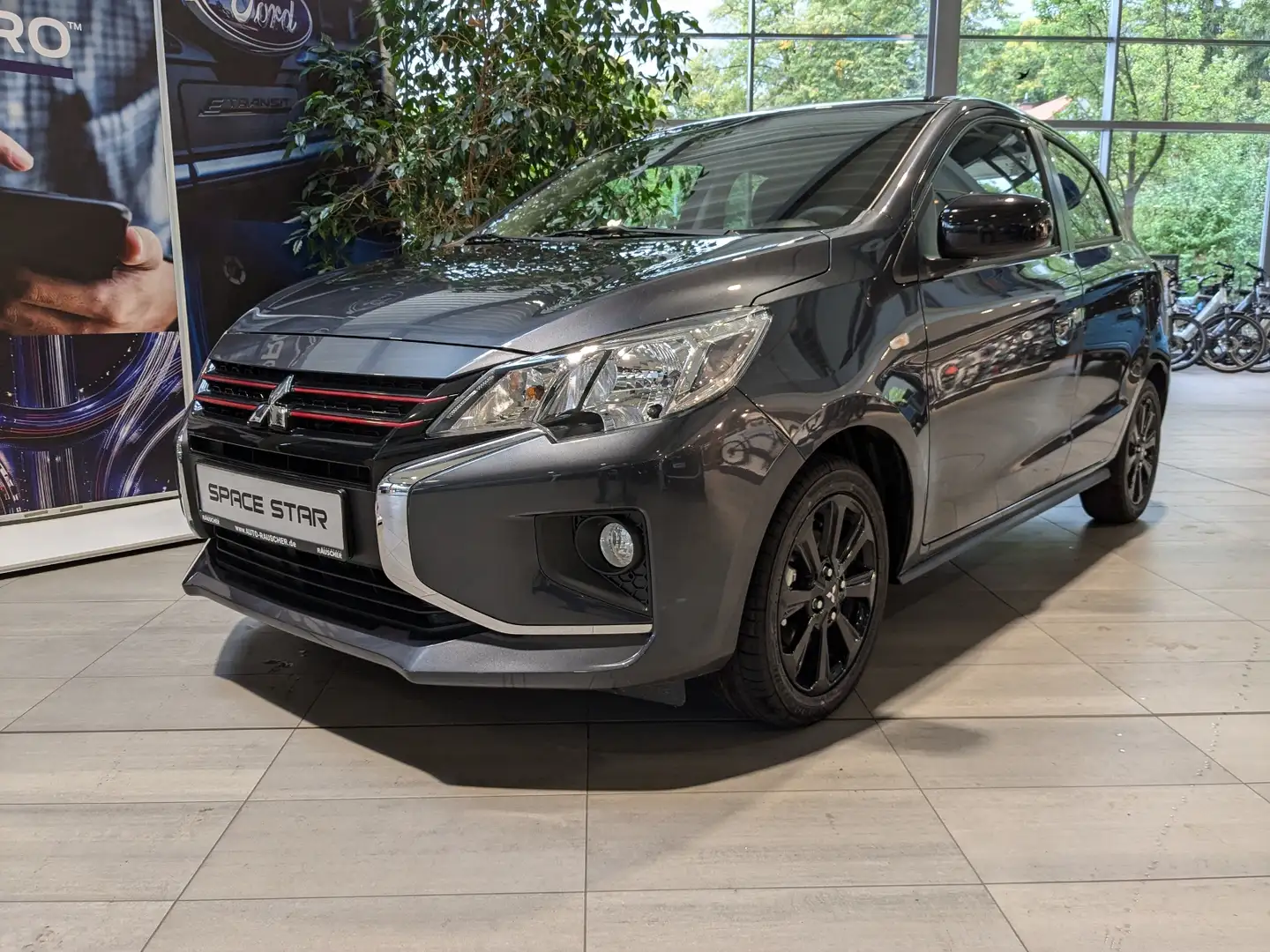 Mitsubishi Space Star 1.2 l 52 kW Select+ Black Grau - 2