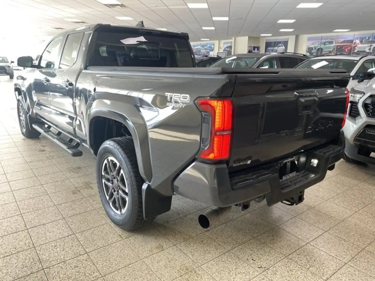 Toyota Tacoma снимка Toyota Tacoma