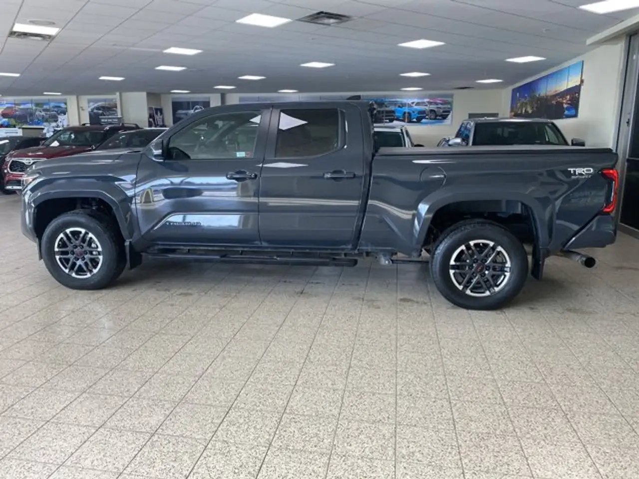 Toyota Tacoma снимка Toyota Tacoma