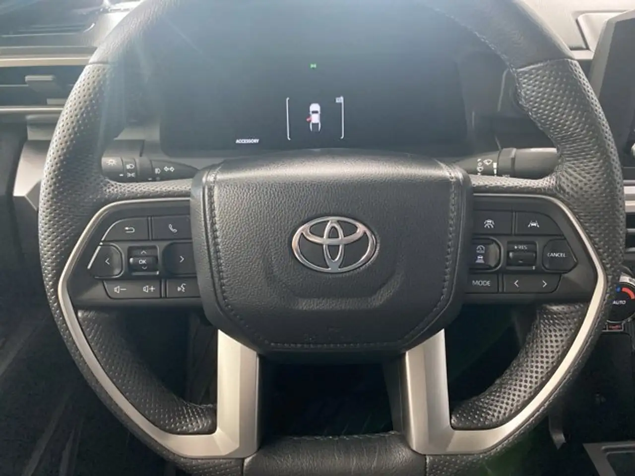 Toyota Tacoma снимка Toyota Tacoma
